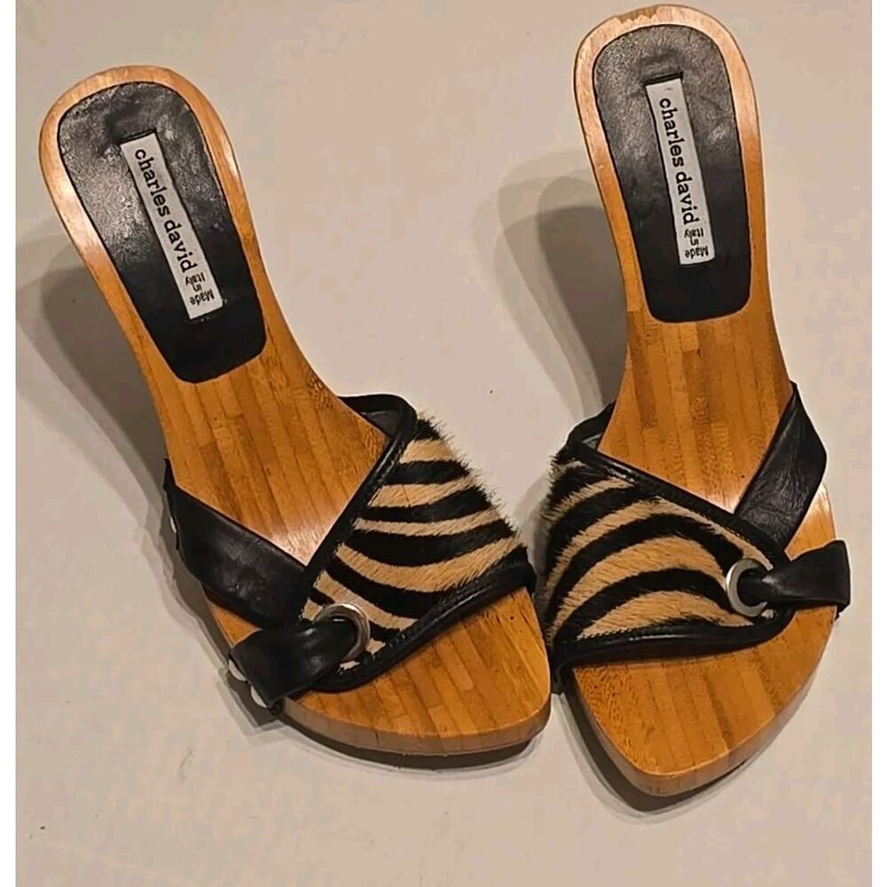 Charles David Metal Stilleto, Wood, And Tiger Print Designer Sandals 7.5